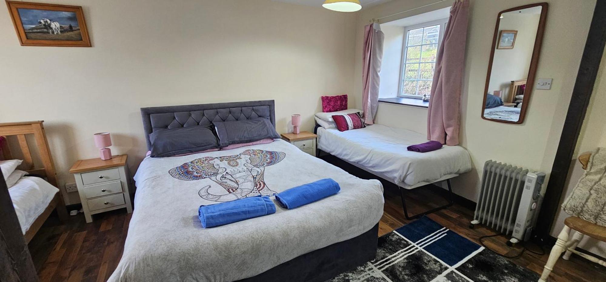 No 4 Trelawney Apartment - Onsite Bar - Restaurant - Horse Riding Menheniot Exterior foto